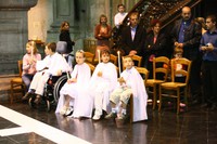 Les enfants ont reçu la lumière de Dieu